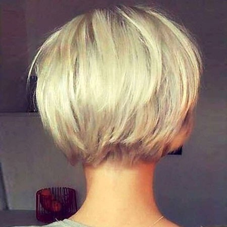 Cute Blonde Bob Haircut