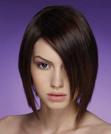 Asymmetric Short Bob Haircut