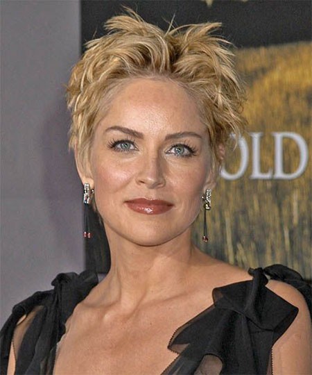 Cute Pixie Hairstyle