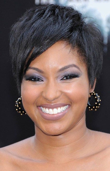 Short Haircuts for Older Black Women