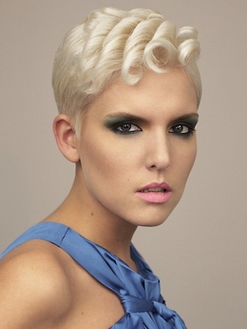 Short curly pixie haircuts