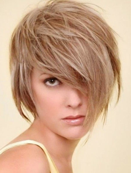 Medium Short Hair Cut