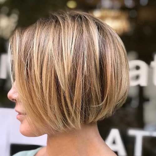 Short Highlighted Bob