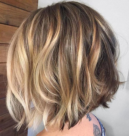 Caramel Balayage Short Bob