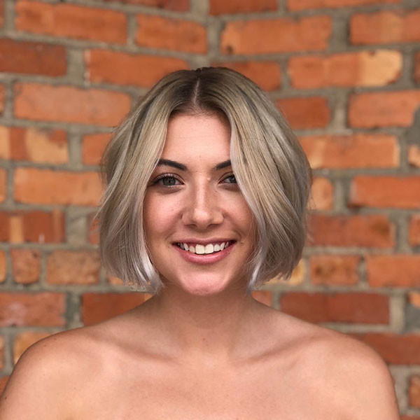 Short Blonde Hairstyle
