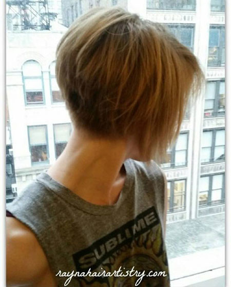 Short Graduated Bob Haircut