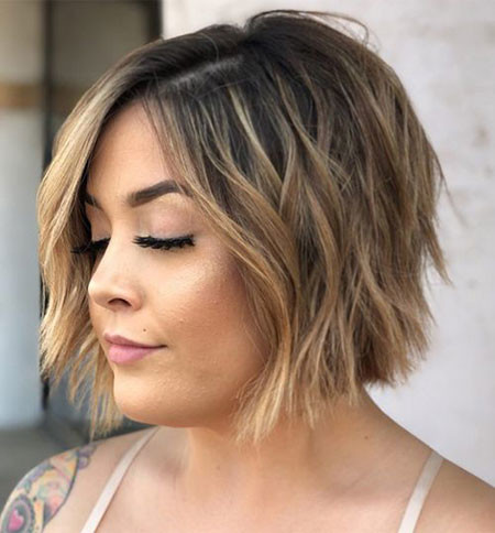 Short Layered Bob Hairstyle