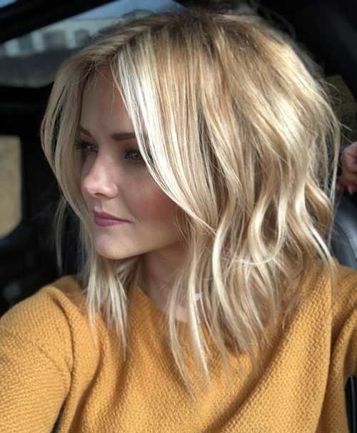 Soft Wavy Long Bob
