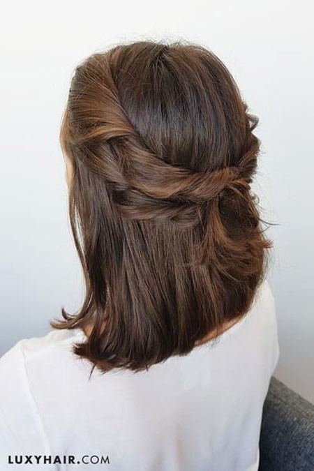 Upstyle for Short Hairstyles