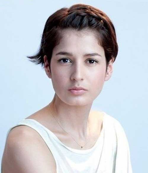 Cute And Easy Hairstyles For Short Hair
