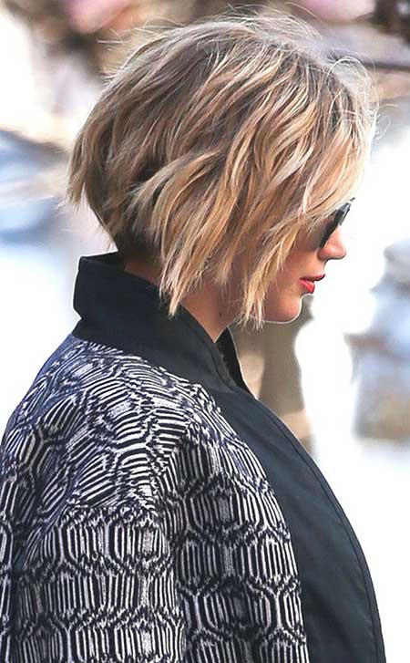 Short Trendy Hairstyles for Women