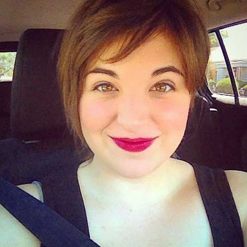 Pretty Short Haircuts for Chubby Round Face