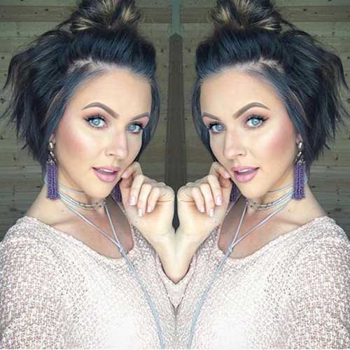 Easy Hairstyles for Short Wavy Hair with Best Ways