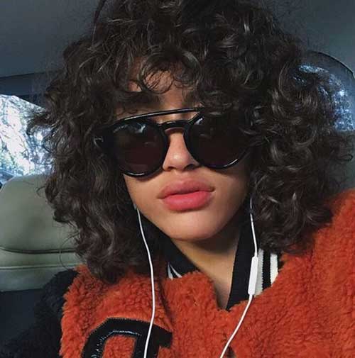 Cute Short Curly Hairstyles for Sweet View